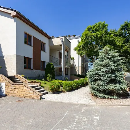 Brzezno Deluxe Apartamento *